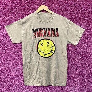 Nirvana Nevermind Grunge Rock Tshirt size Medium